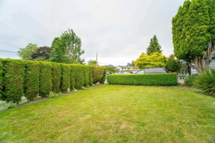 Swimming Pool Photo of 5567 44 Avenue, Delta, BC
