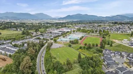 Swimming Pool Photo of 42 31032 Westridge Place, Abbotsford, BC