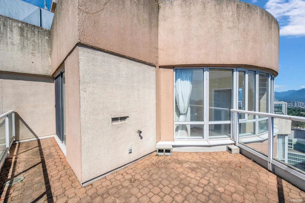 Family Room Photo of 2804 6220 Mckay Avenue, Burnaby, BC