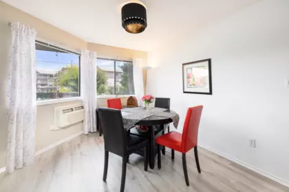 Kitchen Island Photo of 211 31955 Old Yale Road, Abbotsford, BC