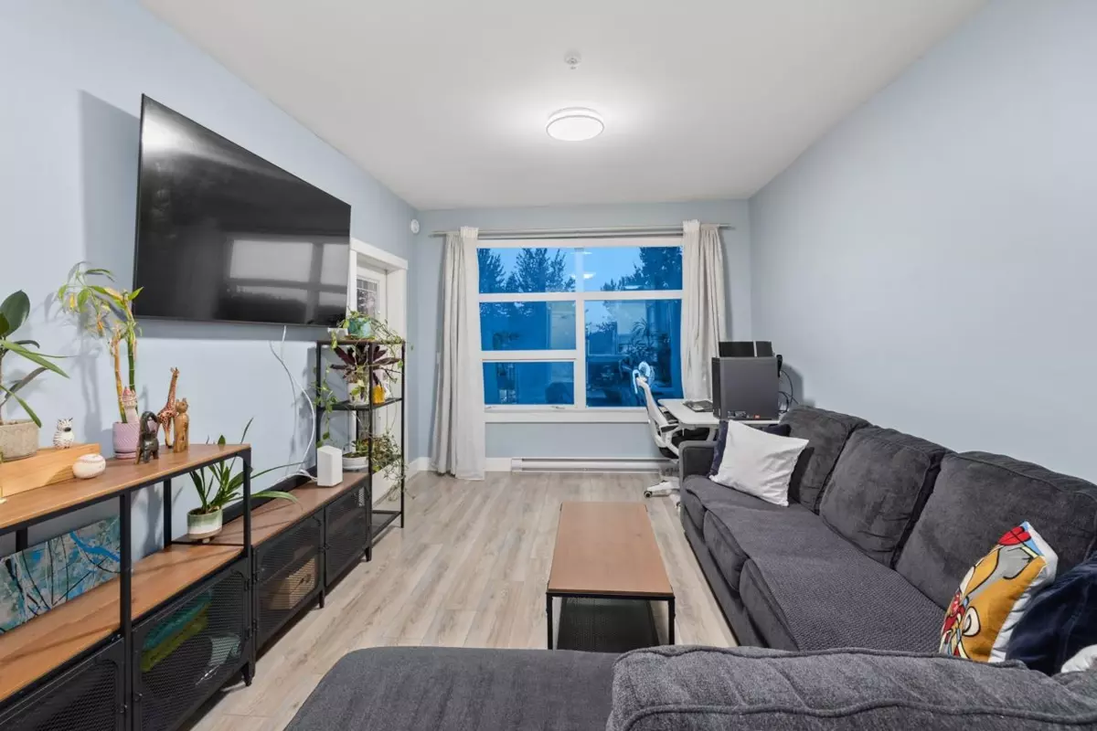 Dining Area Photo of 306 22577 Royal Crescent, Maple Ridge, BC