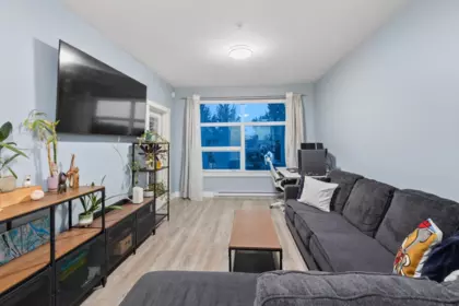 306 22577 Royal Crescent, Maple Ridge, BC, Maple Ridge — Apartment/Condo for sale