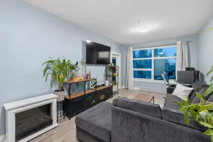 306 22577 Royal Crescent, Maple Ridge, BC, Maple Ridge — Apartment/Condo for sale