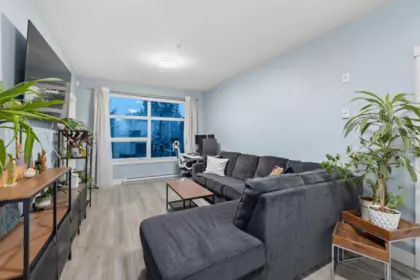306 22577 Royal Crescent, Maple Ridge, BC, Maple Ridge — Apartment/Condo for sale