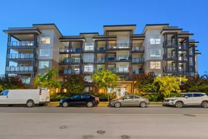 306 22577 Royal Crescent, Maple Ridge, BC, Maple Ridge — Apartment/Condo for sale