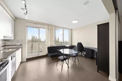 Breakfast Nook Photo of 707 9025 Highland Court, Burnaby, BC