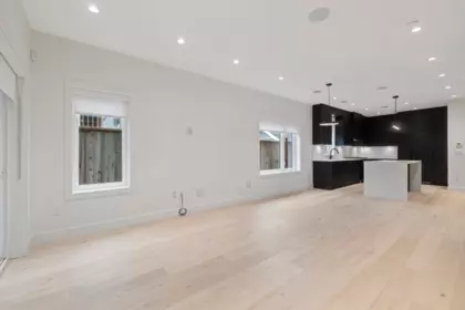 Office / Den Photo of 1 2539 Grant Avenue, Vancouver, BC