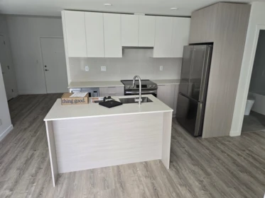 521 13968 Laurel Drive, Surrey, BC, Surrey — Apartment/Condo for sale