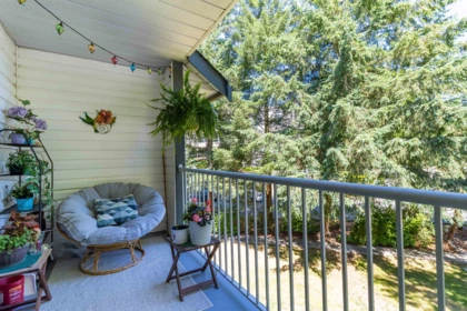 Entry Foyer Photo of 314 11601 227 Street, Maple Ridge, BC