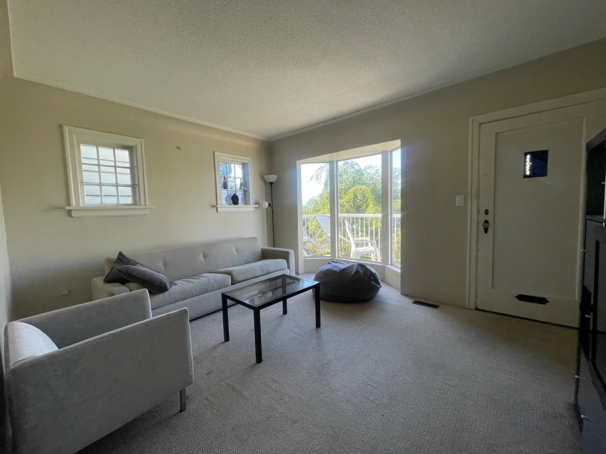 Dining Area Photo of 2478 E 28th Avenue, Vancouver, BC