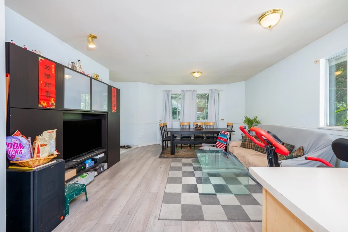 Living Room Photo of 11579 Surrey Road, Surrey, BC