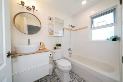 Hallway Photo of 1577 Lodgepole Place, Coquitlam, BC