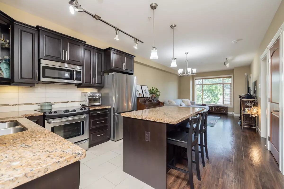 Dining Area Photo of 266 8328 207a Street, Langley, BC