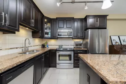 Kitchen Photo of 266 8328 207a Street, Langley, BC