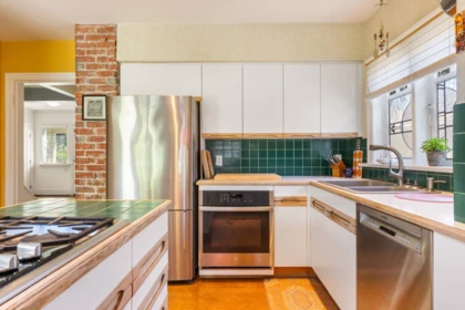 Breakfast Nook Photo of 4057 W 18th Avenue, Vancouver, BC