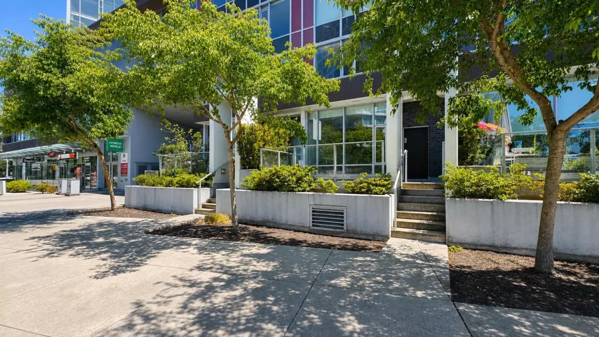 Exterior Rear Photo of 4 5688 Hollybridge Way, Richmond, BC