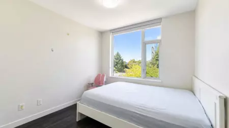 Basement Recreation Room Photo of 4 5688 Hollybridge Way, Richmond, BC