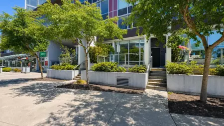 4 5688 Hollybridge Way, Richmond, BC, Richmond — Townhouse for sale