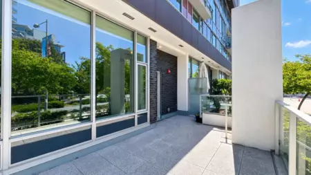 4 5688 Hollybridge Way, Richmond, BC, Richmond — Townhouse for sale
