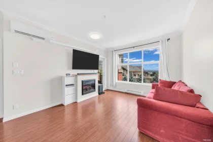 Breakfast Nook Photo of 307 285 Ross Drive, New Westminster, BC