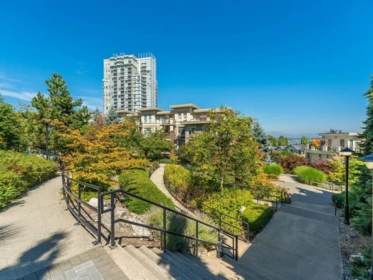 307 285 Ross Drive, New Westminster, BC, New Westminster — Apartment/Condo for sale