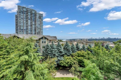 Outdoor Patio Photo of 307 285 Ross Drive, New Westminster, BC