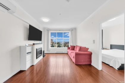 Primary Bedroom Photo of 307 285 Ross Drive, New Westminster, BC