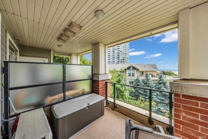 Staircase Photo of 307 285 Ross Drive, New Westminster, BC