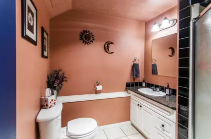 Laundry Room Photo of 667 Colinet Street, Coquitlam, BC