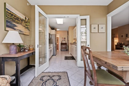 Laundry Room Photo of 302 588 16th Street, West Vancouver, BC