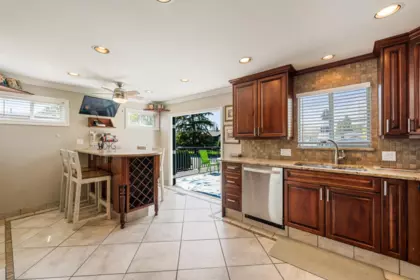 Breakfast Nook Photo of 4686 54a Street, Ladner, BC
