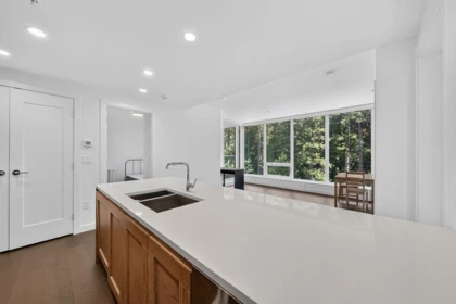 Primary Bathroom Photo of 906 5629 Birney Avenue, Vancouver, BC