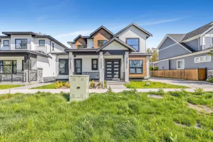 88 171 Street, Surrey, BC, Surrey — Single Family Residence for sale