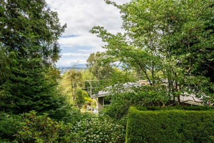 Garden / Landscaping Photo of 11443 Royal Crescent, Surrey, BC
