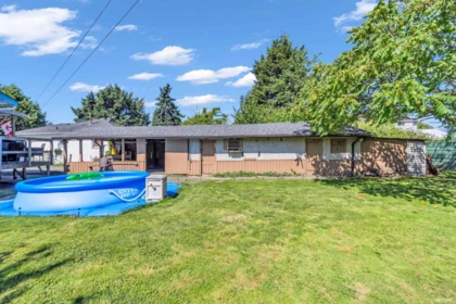 Outdoor Deck Photo of 12587 113 Avenue, Surrey, BC