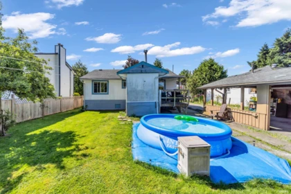 Outdoor Patio Photo of 12587 113 Avenue, Surrey, BC