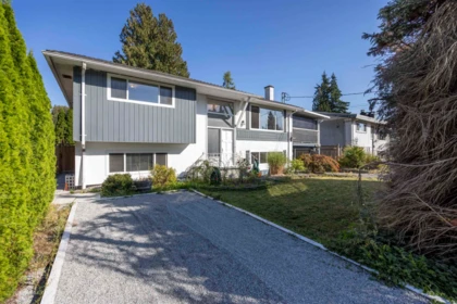Staircase Photo of 3648 Vincent Street, Port Coquitlam, BC