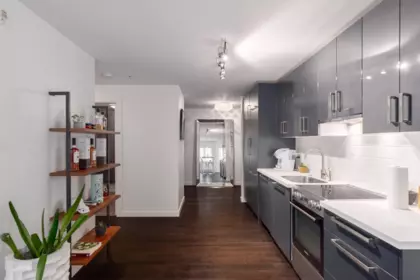 Kitchen Island Photo of 203 370 Carrall Street, Vancouver, BC