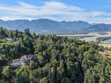 43619 Bracken Drive, Chilliwack, BC, Chilliwack — Single Family Residence for sale