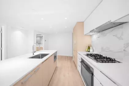 709 1500 Fern Street, North Vancouver, BC, North Vancouver — Apartment/Condo for sale