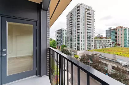 Hot Tub / Spa Photo of 602 110 E 17th Street, North Vancouver, BC