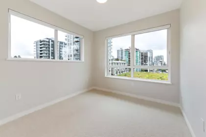 Mudroom Photo of 602 110 E 17th Street, North Vancouver, BC