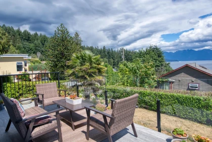 798 Fisher Road, Gibsons, BC, Gibsons — Single Family Residence for sale