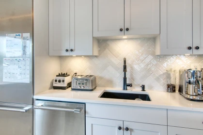 Kitchen Island Photo of 798 Fisher Road, Gibsons, BC