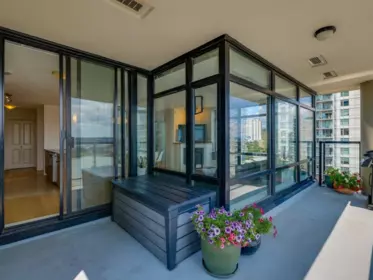 Office / Den Photo of 1205 610 Victoria Street, New Westminster, BC