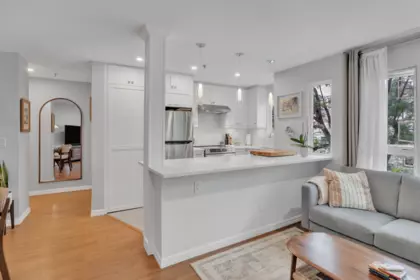 315 2020 W 8th Avenue, Vancouver, BC, Vancouver — Apartment/Condo for sale