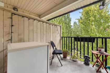 Breakfast Nook Photo of 411 13897 Fraser Highway, Surrey, BC