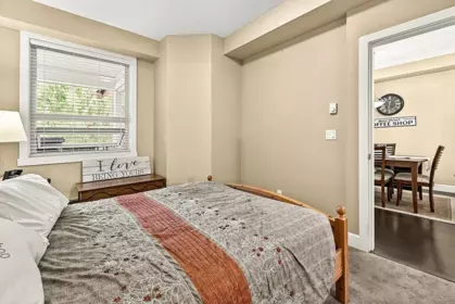 Walk-In Closet Photo of 411 13897 Fraser Highway, Surrey, BC