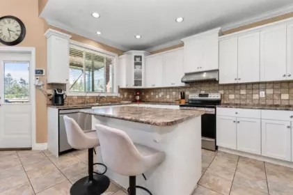 Breakfast Nook Photo of 6556 Lavender Place, Chilliwack, BC