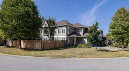 32998 Boothby Avenue, Mission, BC, Mission — Single Family Residence for sale